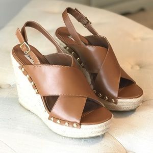 Steve Madden Camel/Tweed Wedges